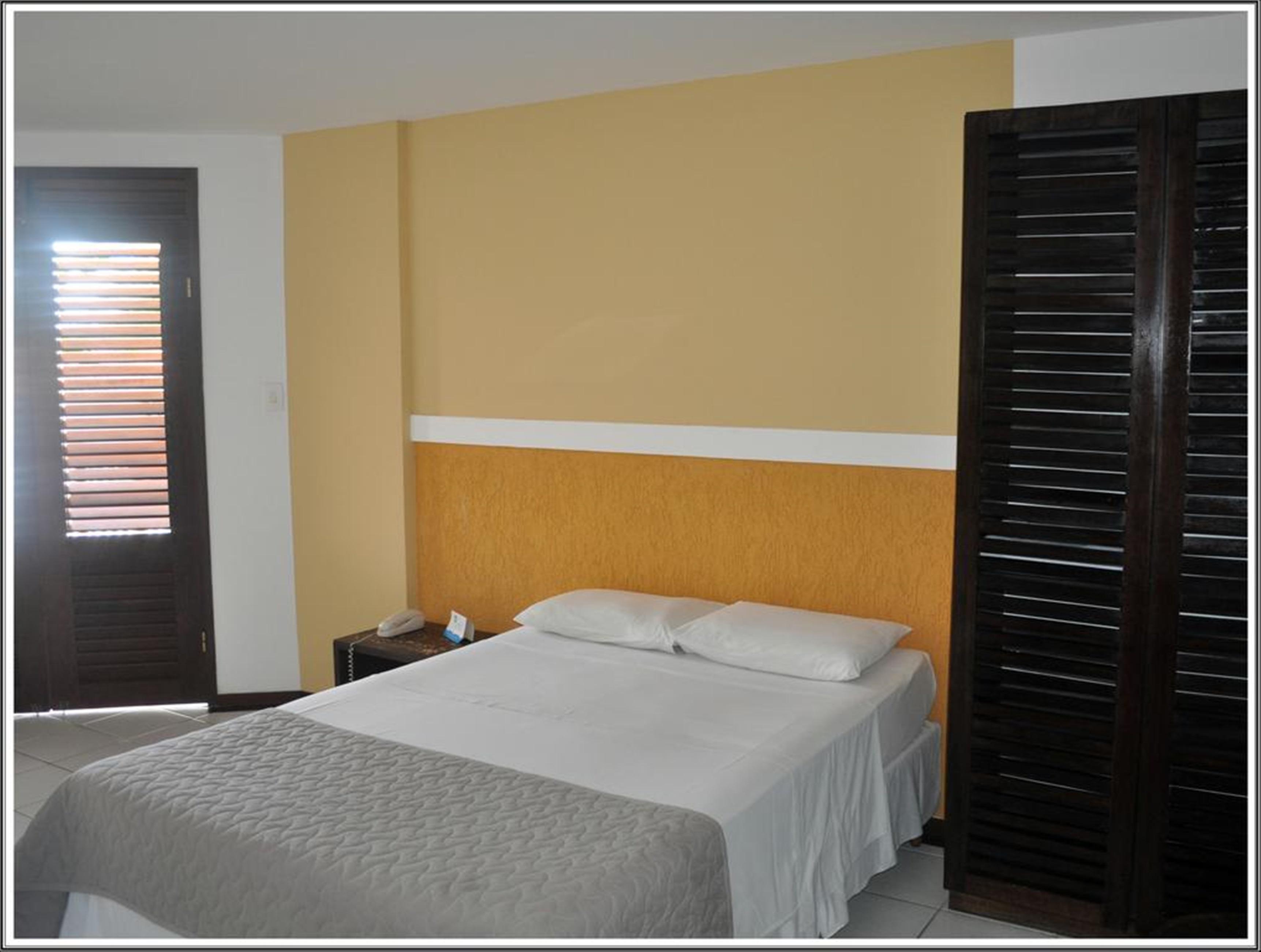 Hotel Antibes 3*